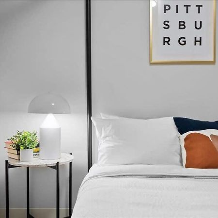 Cozysuites Historic 1Br, Downtown Pittsburgh Extérieur photo