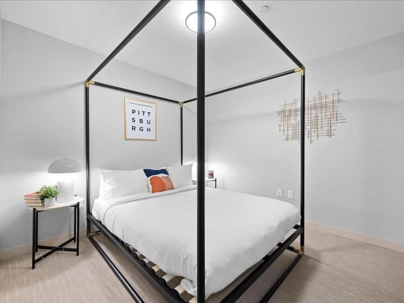 Cozysuites Historic 1Br, Downtown Pittsburgh Extérieur photo